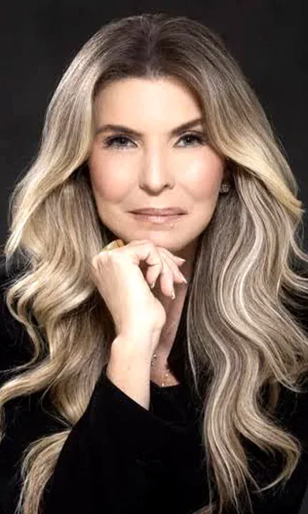 Sandra Moura